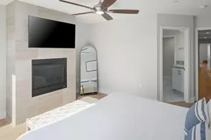 851-53 Sapphire, San Diego, CA 92109 - Photo 11