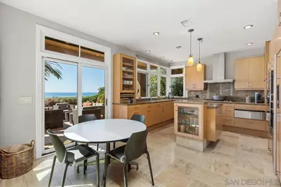  849 N Rios Ave, Solana Beach, CA 92075 - Photo 11