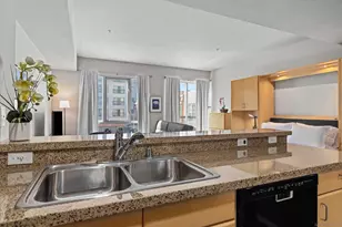 445 Island Ave, San Diego, CA 92101 - Photo 9