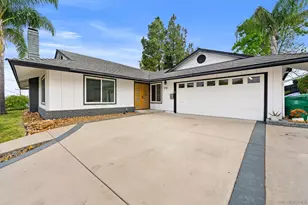 7756 Lake Adlon Dr, San Diego, CA 92119 - Photo 7