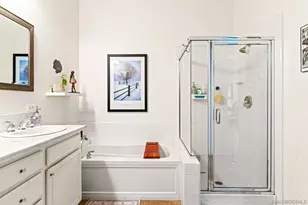 2534 Navarra, Carlsbad, CA 92009 - Photo 21