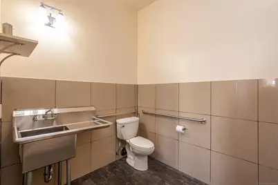  4741 Point Loma Ave, San Diego, CA 92107 - Photo 7