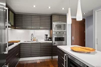  1325 Pacific Hwy #2206, San Diego, CA 92101 - Photo 21