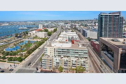  1325 Pacific Hwy #2206, San Diego, CA 92101 - Photo 11