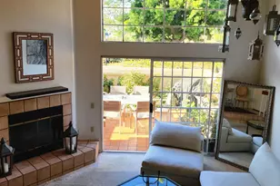 4050 Porte de Palmas, San Diego, CA 92122 - Photo 5