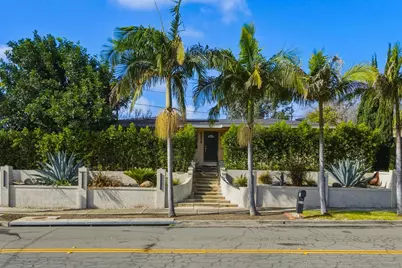  519 Camelot Dr, Oceanside, CA 92054 - Photo 29