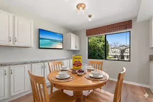 835 E Ave, Coronado, CA 92118 - Photo 13
