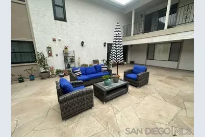  835 E Ave #B, Coronado, CA 92118 - Photo 33
