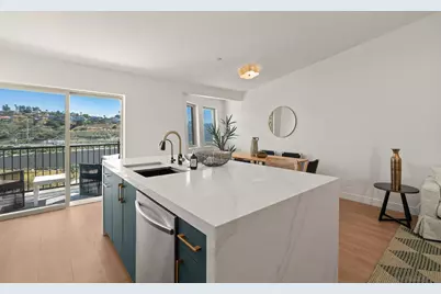  2483 Oxford Ave, Cardiff by the Sea, CA 92007 - Photo 9