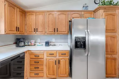  1192 Via Santa Paulo, Vista, CA 92081 - Photo 11