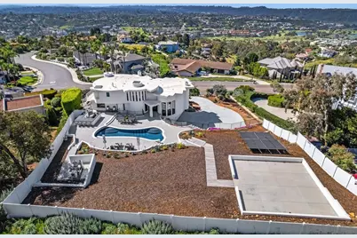  7215 El Fuerte St, Carlsbad, CA 92009 - Photo 37