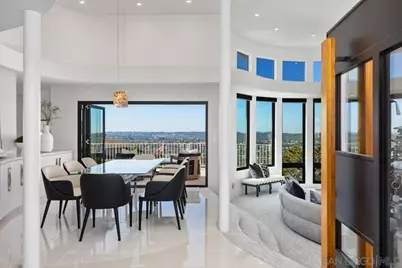  7215 El Fuerte St, Carlsbad, CA 92009 - Photo 5