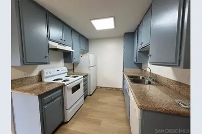  1102 Pacific Beach Drive, San Diego, CA 92109 - Photo 9