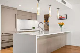 888 W E St, San Diego, CA 92101 - Photo 11