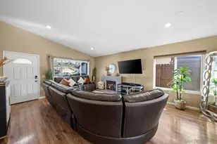 7454 Gayneswood, San Diego, CA 92139 - Photo 5