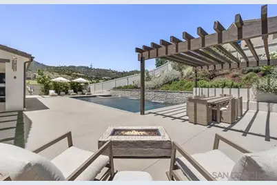  2984 Hayloft Pl, Escondido, CA 92029 - Photo 33