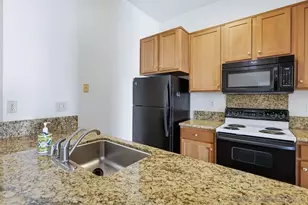 8324 Regents Rd, San Diego, CA 92122 - Photo 9