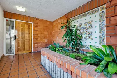  8324 Regents Rd #2E, San Diego, CA 92122 - Photo 3