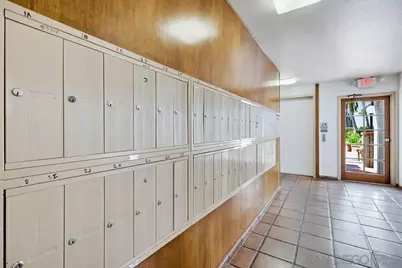  8324 Regents Rd #2E, San Diego, CA 92122 - Photo 5