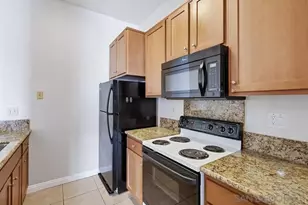 8324 Regents Rd, San Diego, CA 92122 - Photo 11