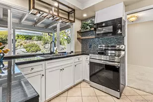 16598 Casero Rd, San Diego, CA 92128 - Photo 5