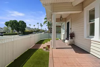  1130 Fort Stockton, San Diego, CA 92103 - Photo 5