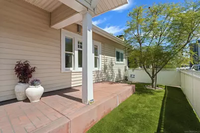  1130 Fort Stockton, San Diego, CA 92103 - Photo 9