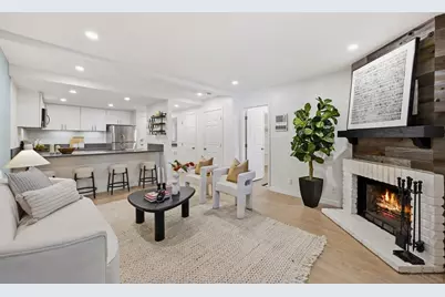  8362 Via Sonoma #c, La Jolla, CA 92037 - Photo 1