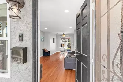  782 W W Renette Ave, El Cajon, CA 92020 - Photo 3