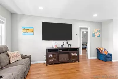  782 W W Renette Ave, El Cajon, CA 92020 - Photo 5