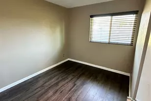 2275 Peppermint Ln, Lemon Grove, CA 91945 - Photo 9