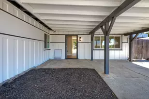 578 E Indian Rock Rd, Vista, CA 92084 - Photo 11