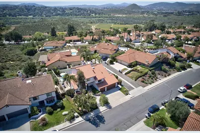  821 Inspiration Ln, Escondido, CA 92025 - Photo 47