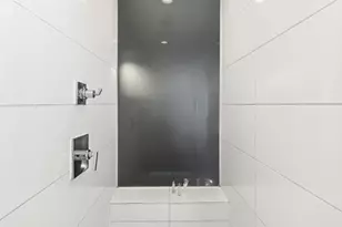 207 Fifth Ave, San Diego, CA 92101 - Photo 9