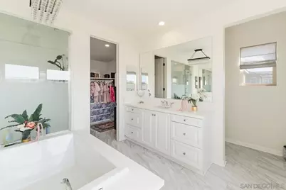  994 Camino Cantera, Chula Vista, CA 91913 - Photo 47