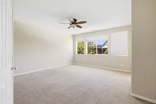 35607 Sainte Foy St, Murrieta, CA 92563 - Photo 13