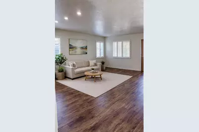  53009 Rose Sachet Lane, Lake Elsinore, CA 92532 - Photo 5