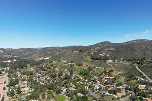 26327 N Broadway, Escondido, CA 92026 - Photo 39