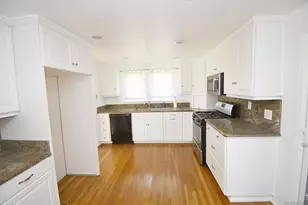 4778 Panorama Dr, San Diego, CA 92116 - Photo 11