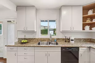 2604 Grandview St, San Diego, CA 92110 - Photo 15