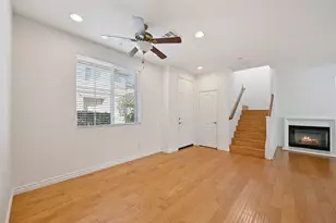 10521 Hollingsworth, San Diego, CA 92127 - Photo 9
