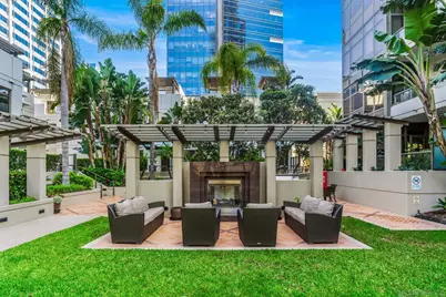  700 W E Street #1001, San Diego, CA 92101 - Photo 41