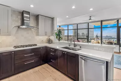  700 W E Street #1001, San Diego, CA 92101 - Photo 9