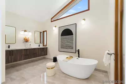  7911 El Paseo Grande, La Jolla, CA 92037 - Photo 5