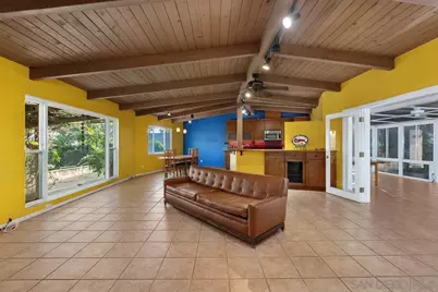  320 Beaumont Dr., Vista, CA 92084 - Photo 7