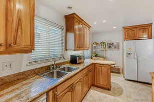 8376 Mono Lake Dr, San Diego, CA 92119 - Photo 7