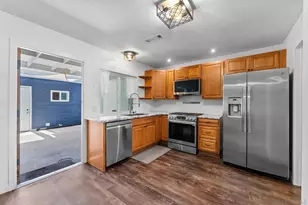 9401 Carlton Oaks Dr, Santee, CA 92071 - Photo 11