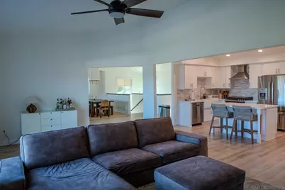  1859 Carolyn Dr, Chula Vista, CA 91913 - Photo 7