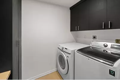  2505 Hidden Valley Pl, La Jolla, CA 92037 - Photo 23