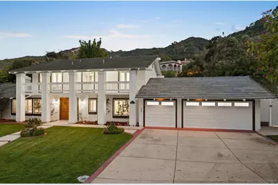  2505 Hidden Valley Pl, La Jolla, CA 92037 - Photo 3